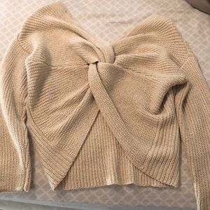 Twist Back Sweater size M 
ASTR THE LABEL